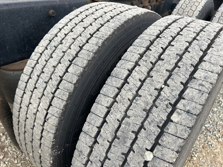 2016-kenworth-t680-image-73