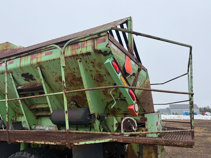 1986-oshkosh-wt2206-image-14