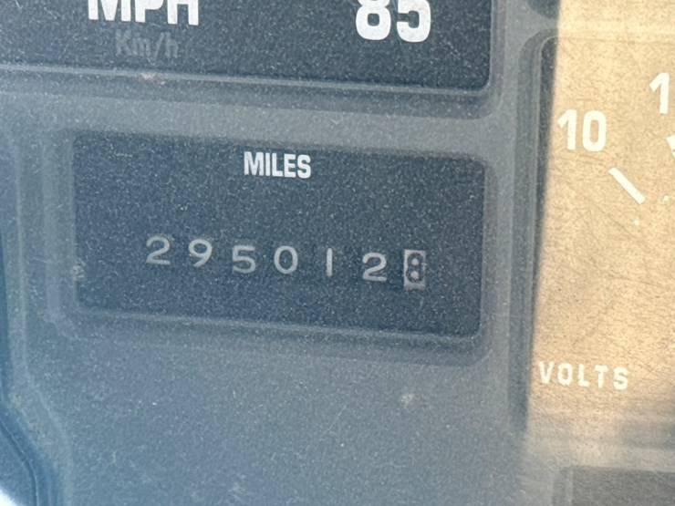 2000-international-4700-image-42