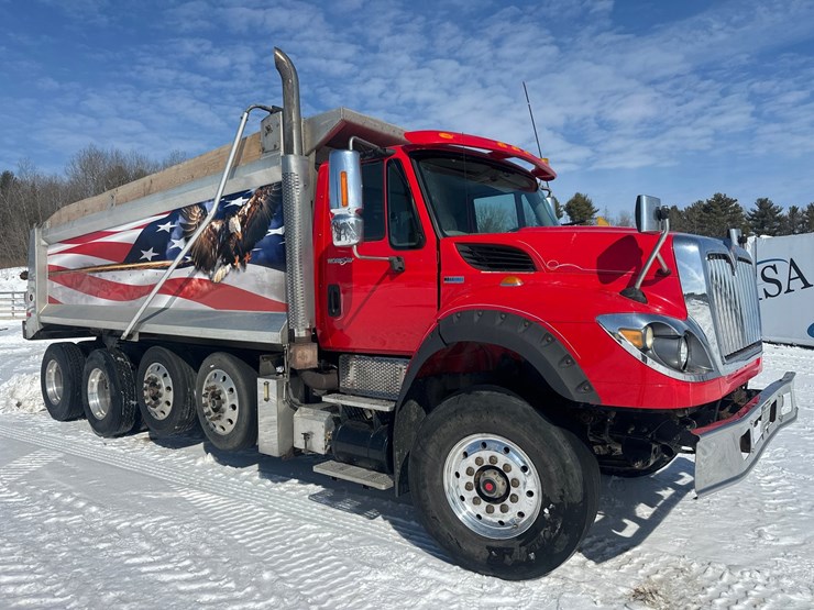 2012-international-7600-image-7