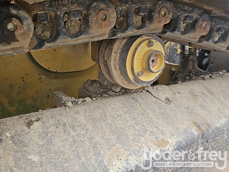 2012-caterpillar-d5k2-xl-image-9
