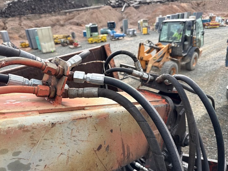 1990-international-4900-image-55