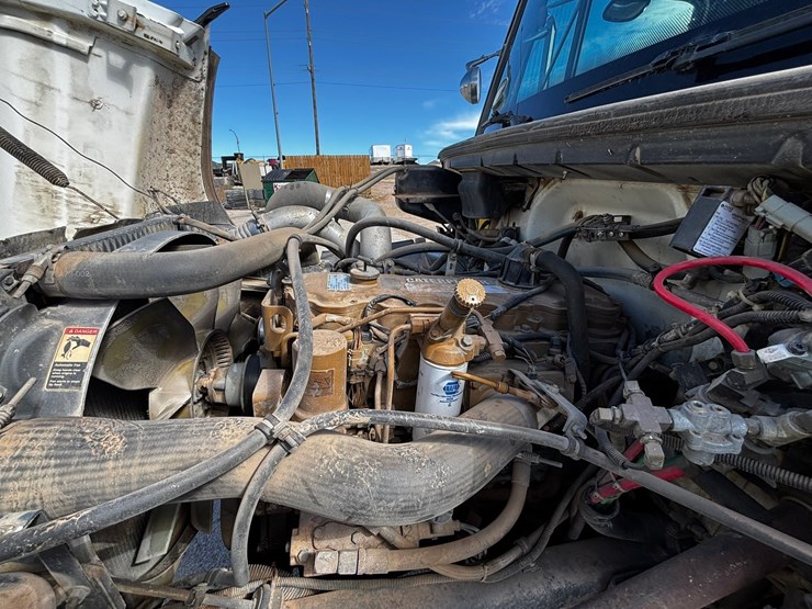 1999-caterpillar-3126-image-27