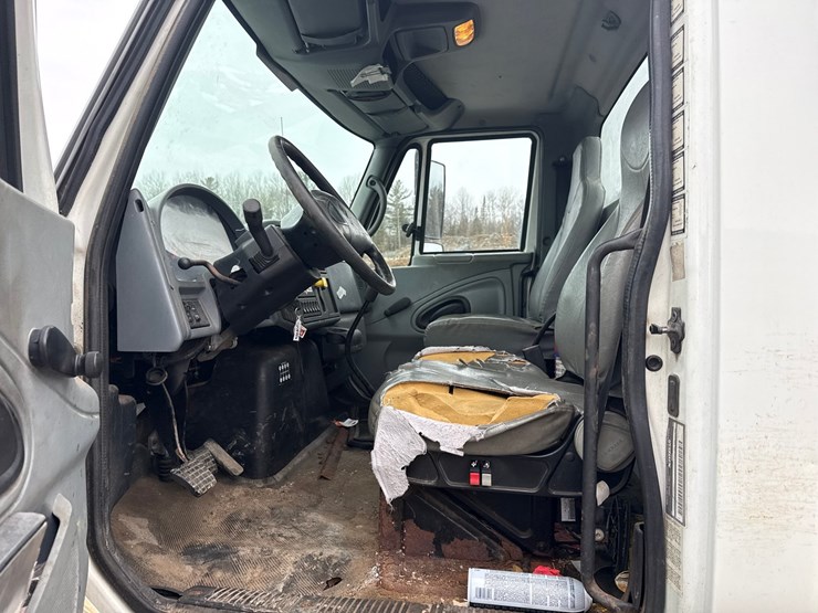 2002-international-4300-sba-image-29