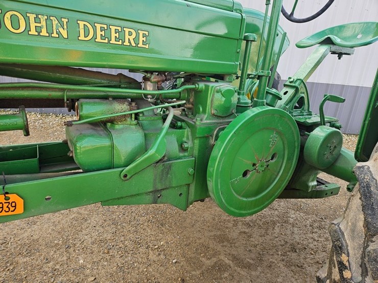 john-deere-model-b-image-13