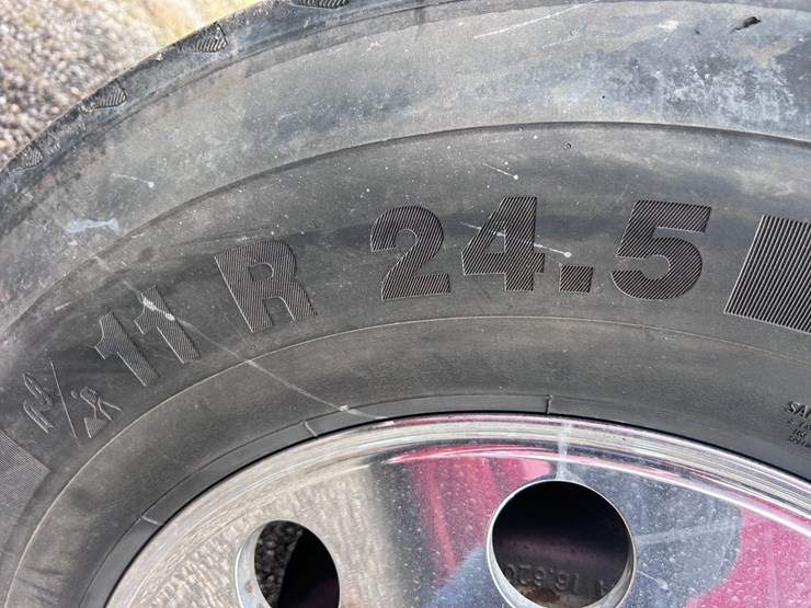 #1009-•-2012-western-star-conventional-4-sleeper-cab-truck-tractor-image-79