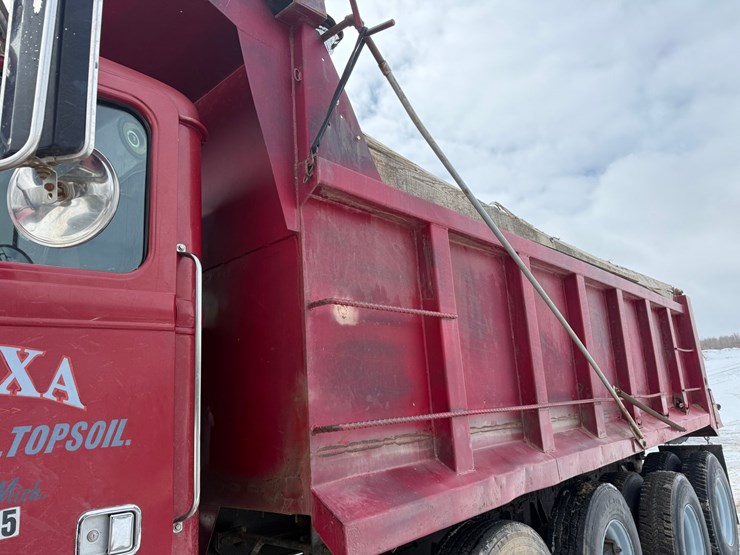 #2016-•-1990-western-star-quad-axle-dump-truck-image-35