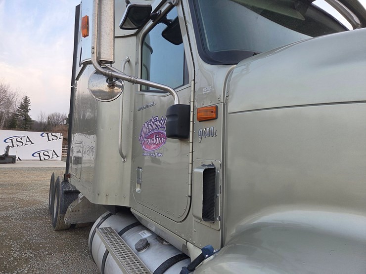 2005-caterpillar-c13-image-14