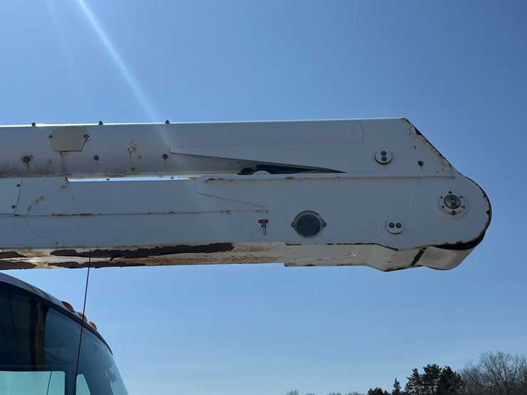 2014-international-4300-sba-image-41