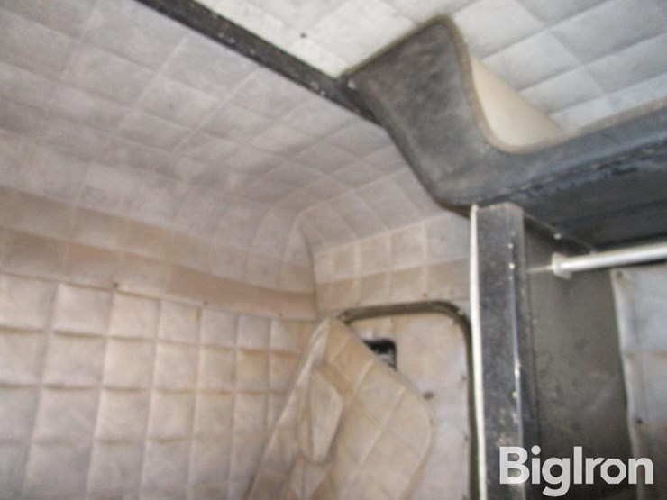 peterbilt-sleeper-image-10