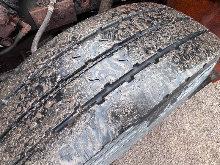 1992-international-4900-image-52