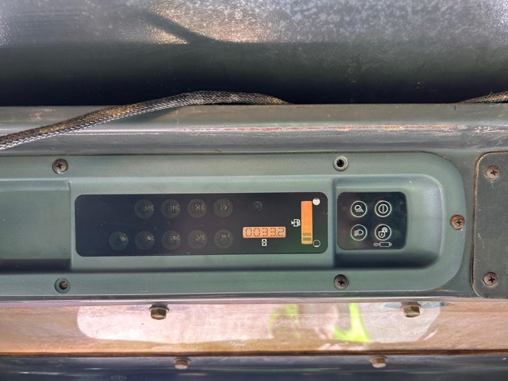 new-holland-lt190b-image-21