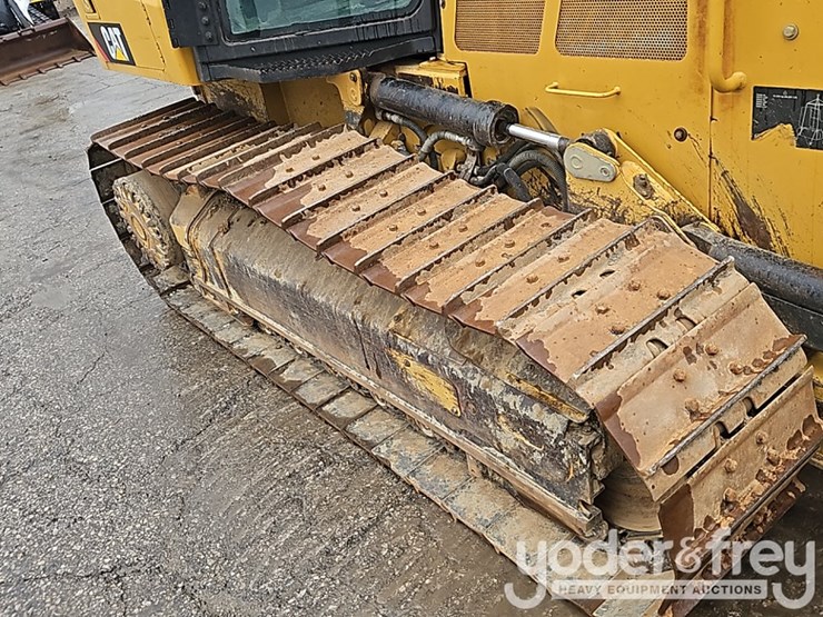 2012-caterpillar-d5k2-xl-image-12