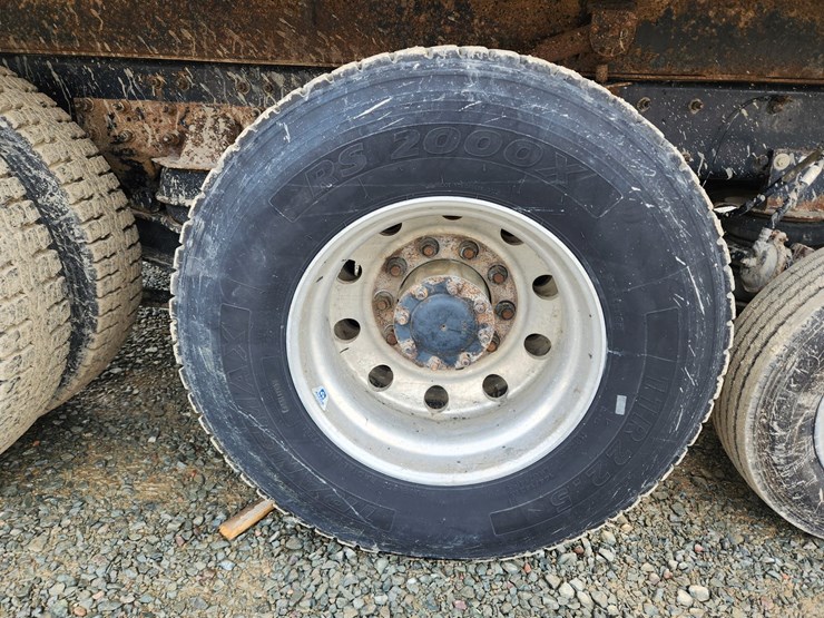 2016-kenworth-t400-image-102