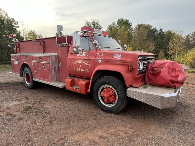 #1148-•-1980-gmc-v-8-fire-truck-image-8