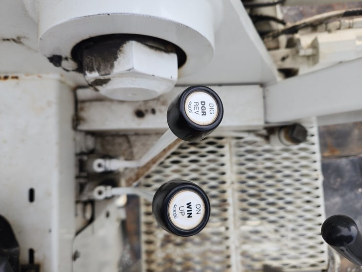 2008-international-workstar-7400-image-45