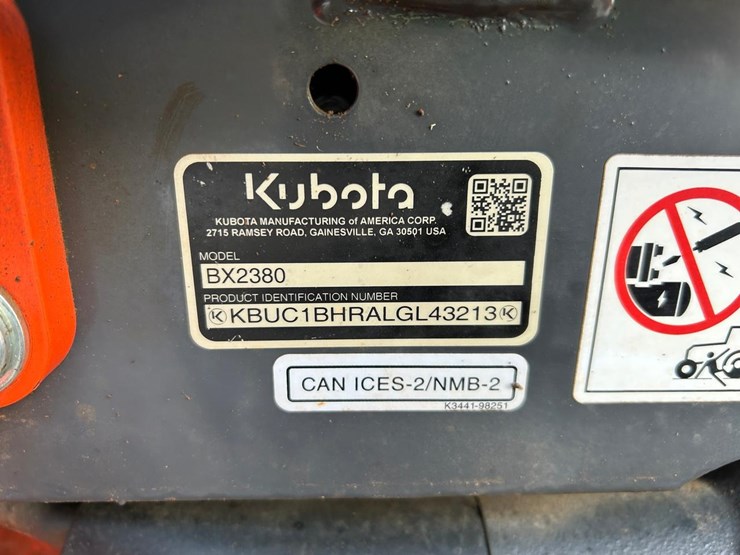 2021-kubota-bx2380-image-29