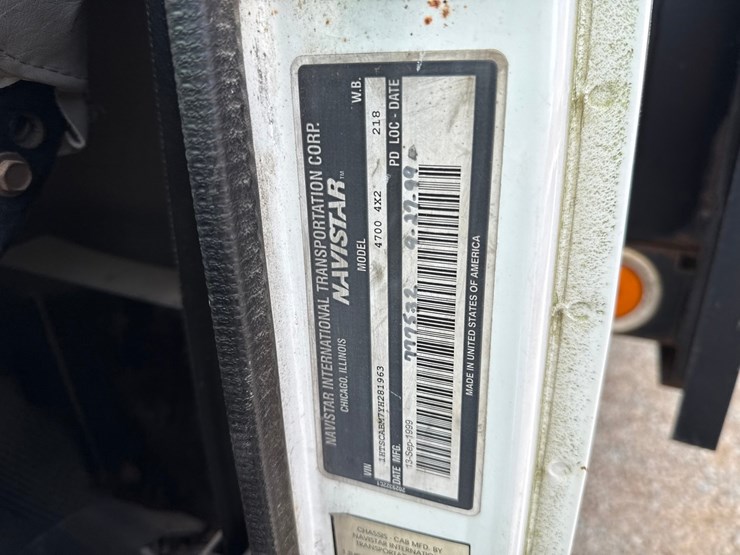 2000-international-4700-image-58