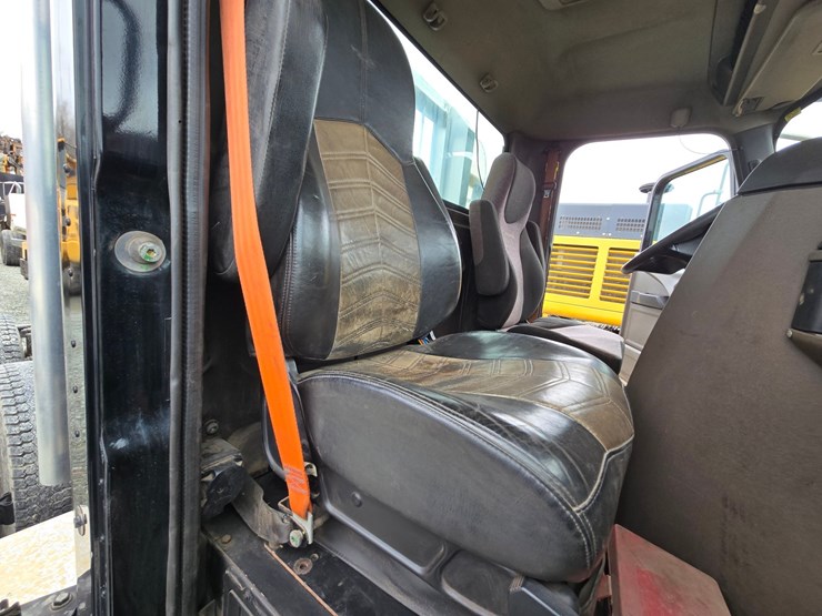 2019-international-hx620-image-61