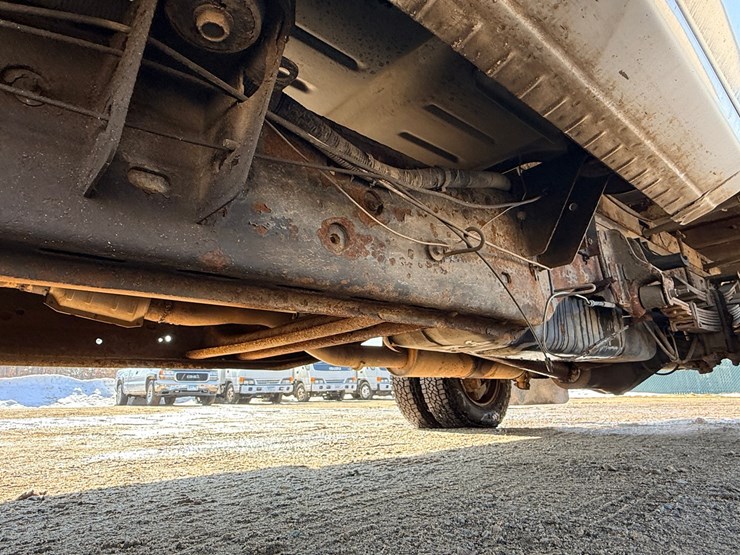 2006-chevrolet-3500hd-image-60