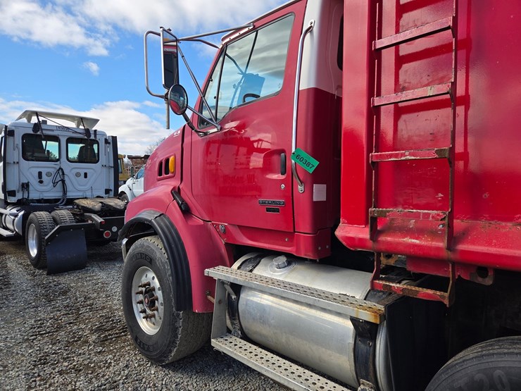 2005-massey-ferguson-8-image-18