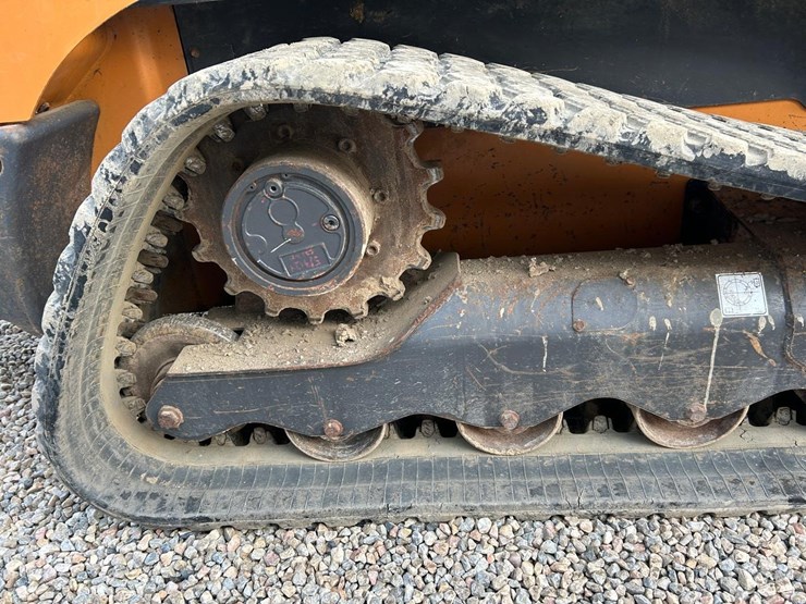 2022-case-tv450b-image-14