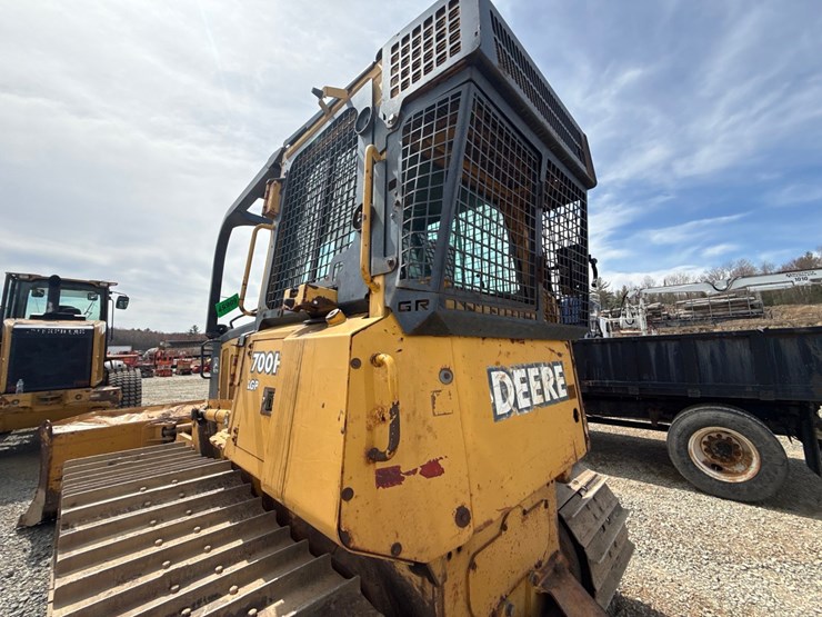 2002-deere-700h-lgp-image-29