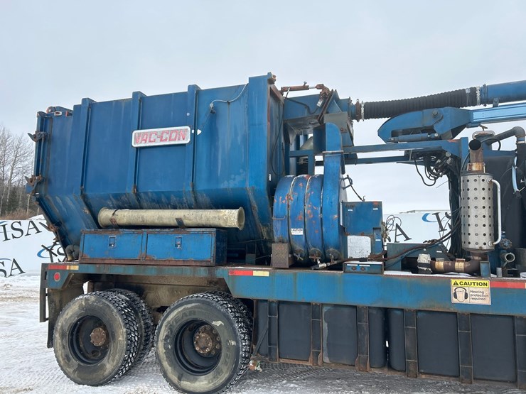 1990-ford-l9000-image-16