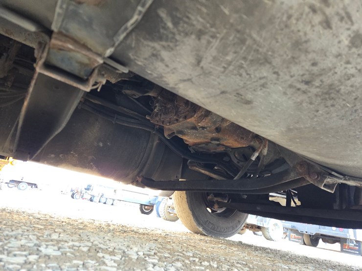 2005-caterpillar-c13-image-42