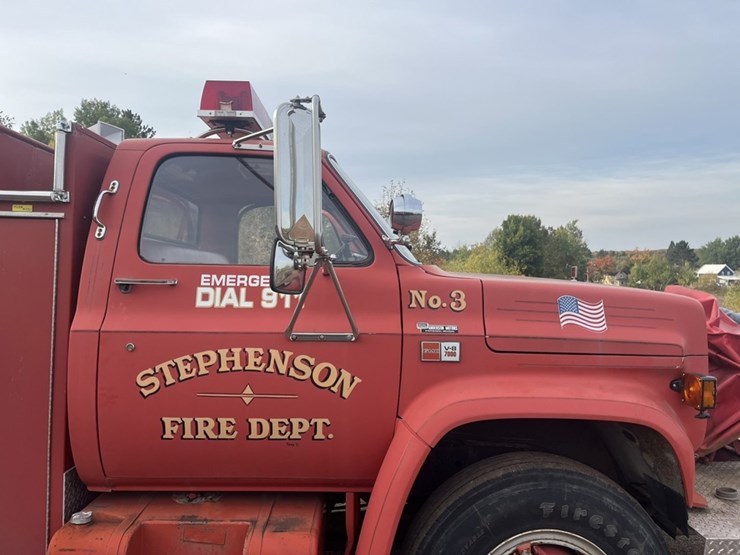 #1148-•-1980-gmc-v-8-fire-truck-image-46