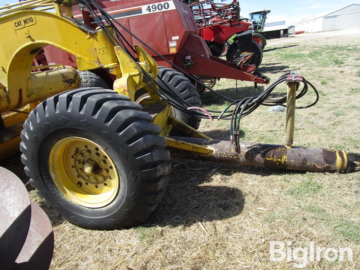 caterpillar-10-image-4