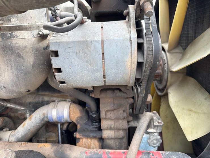 1998-massey-ferguson-8-image-24