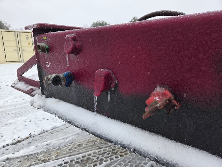 1994-massey-ferguson-8-image-11