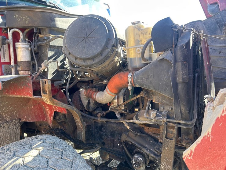 2006-international-7400-image-40