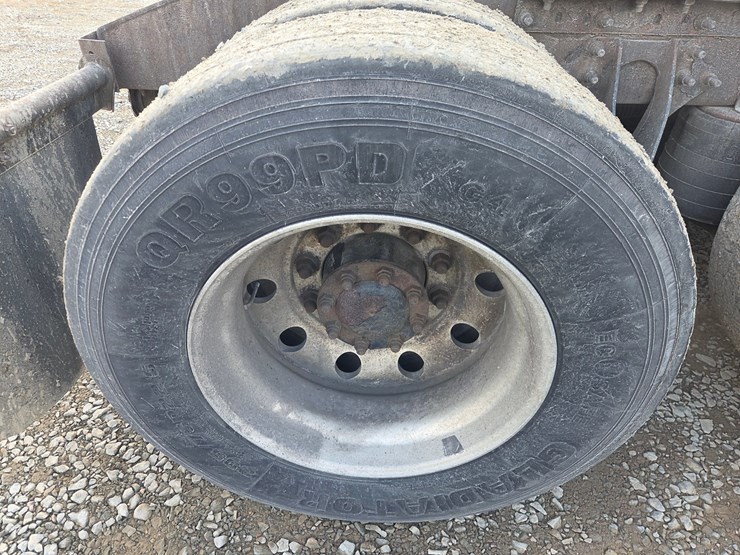 2005-caterpillar-c13-image-80