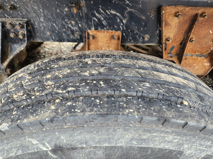 2014-kenworth-t800-image-50