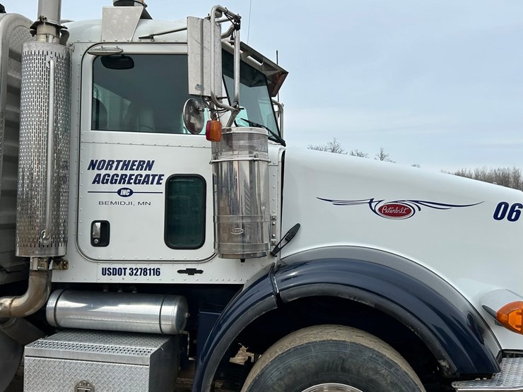 2006-caterpillar-c15-image-16