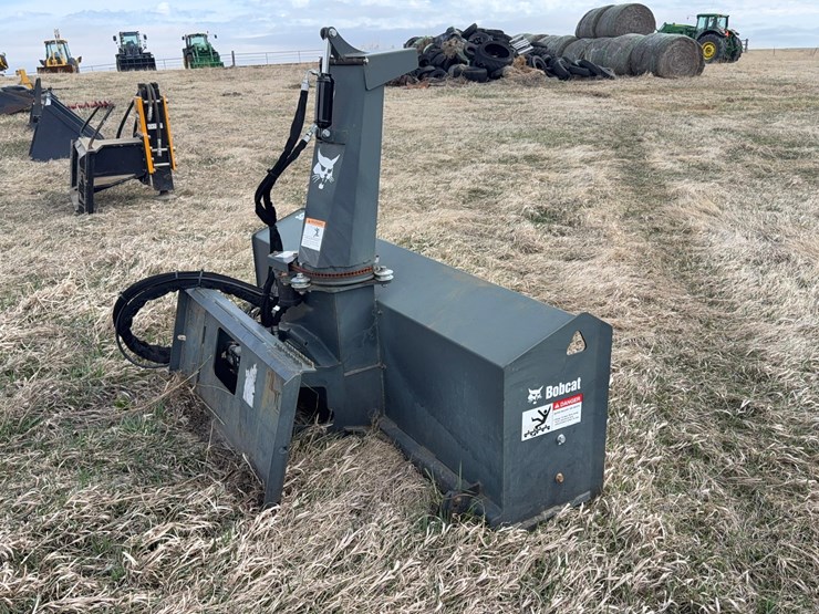 2021-bobcat-sb200-snowblower-image-5