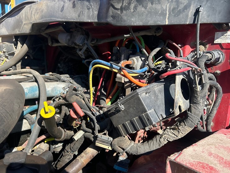 2006-international-7400-image-48