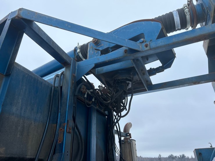 1990-ford-l9000-image-24