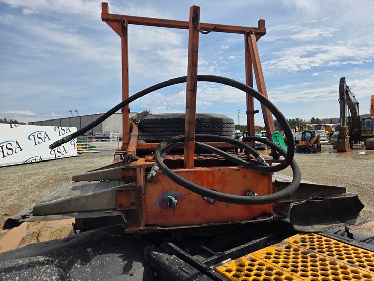 1975-massey-ferguson-8-image-8