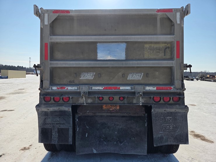 1998-massey-ferguson-8-image-4