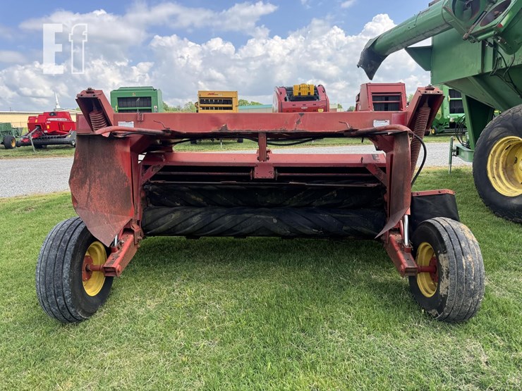 new-holland-1411-image-10