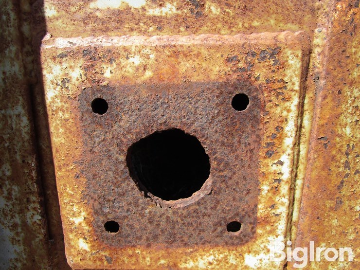 mixer-hopper-image-17