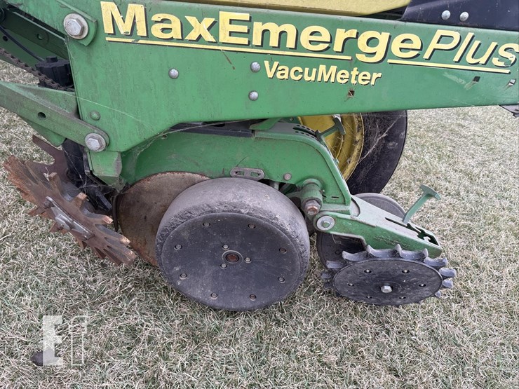 1997-john-deere-1770-image-16