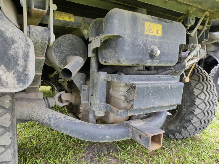 2013-kubota-rtv900xt-image-8