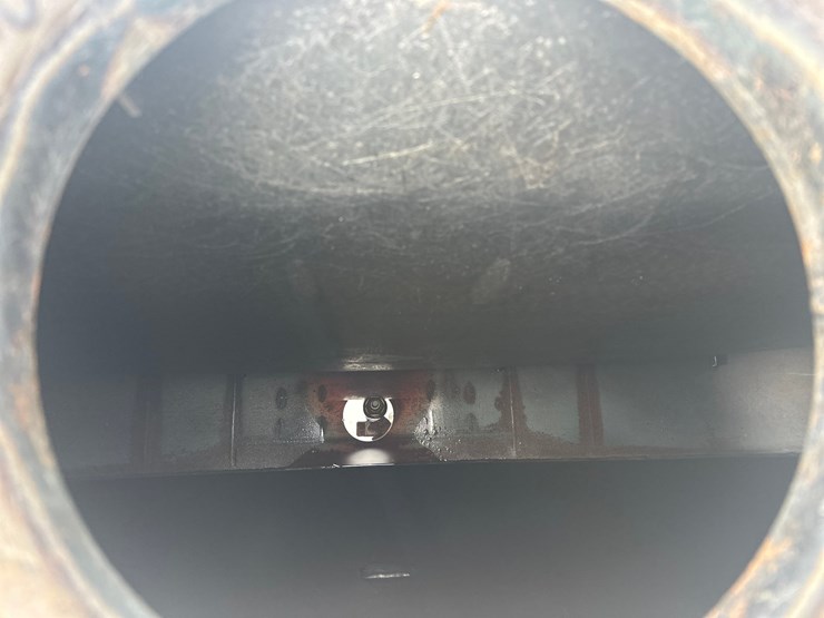 1995-international-8100-image-47