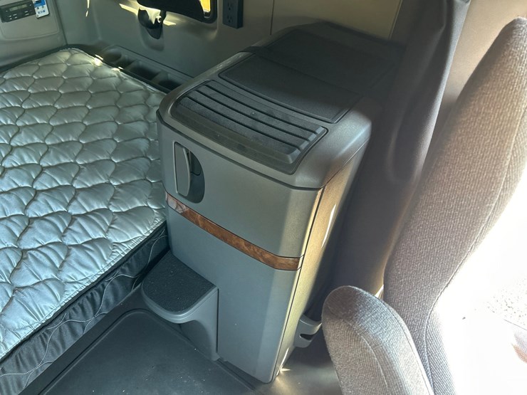 2019-international-lt-image-68