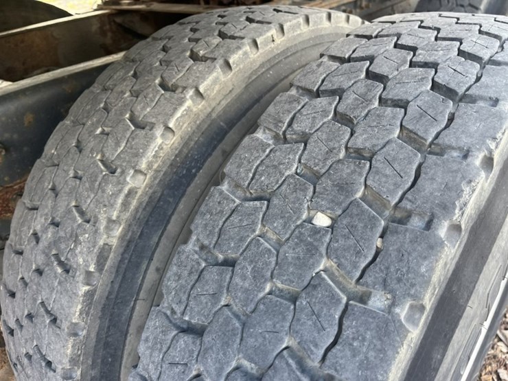 #1556-•-1999-mack-e7-460-day-cab-truck-tractor-image-71