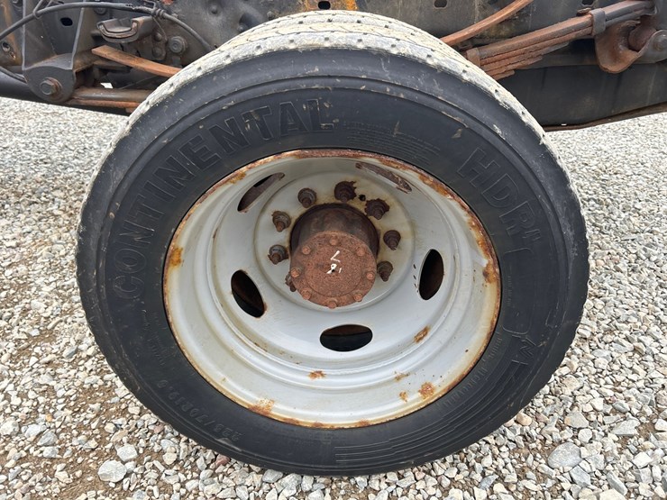 2008-ford-f550-xl-image-57